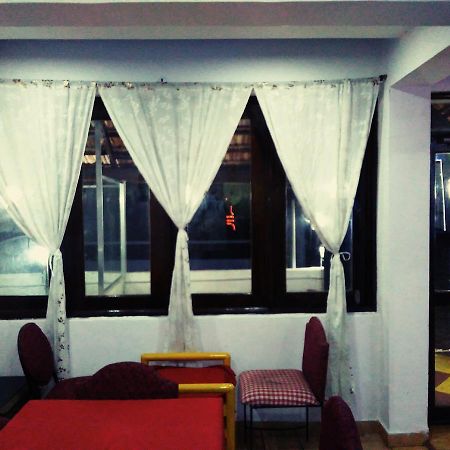 A Date With Me Boutique Hotel Bar @ Restaurant Candolim Exterior photo
